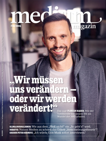 medium magazin 2025 Nr. 2: „Wir müssen uns verändern – oder wir werden verändert!“ - Das sagt Florian Hager. Wie der Vorsitzende mit neuem Stil am Wandel der ARD arbeitet.